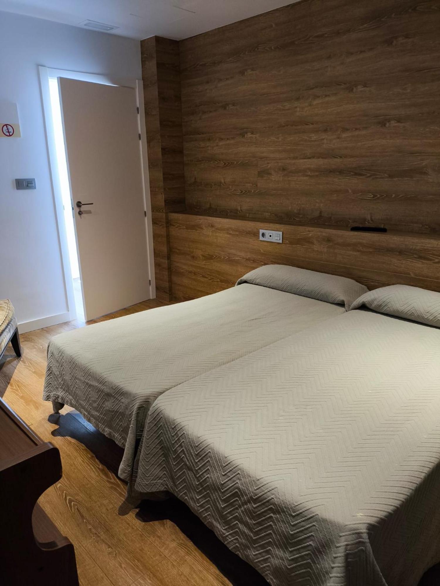 Hotel Alcazar Mula Ngoại thất bức ảnh